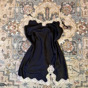 Victoria's Secret Y2K Black Satin Lace Trim Slip Dress Nightgown Medium Vintage